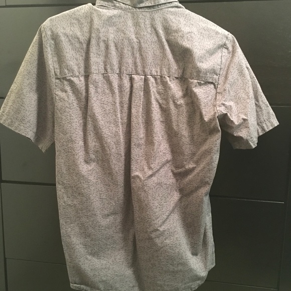 Volcom Grey Button Up - Picture 2 of 4